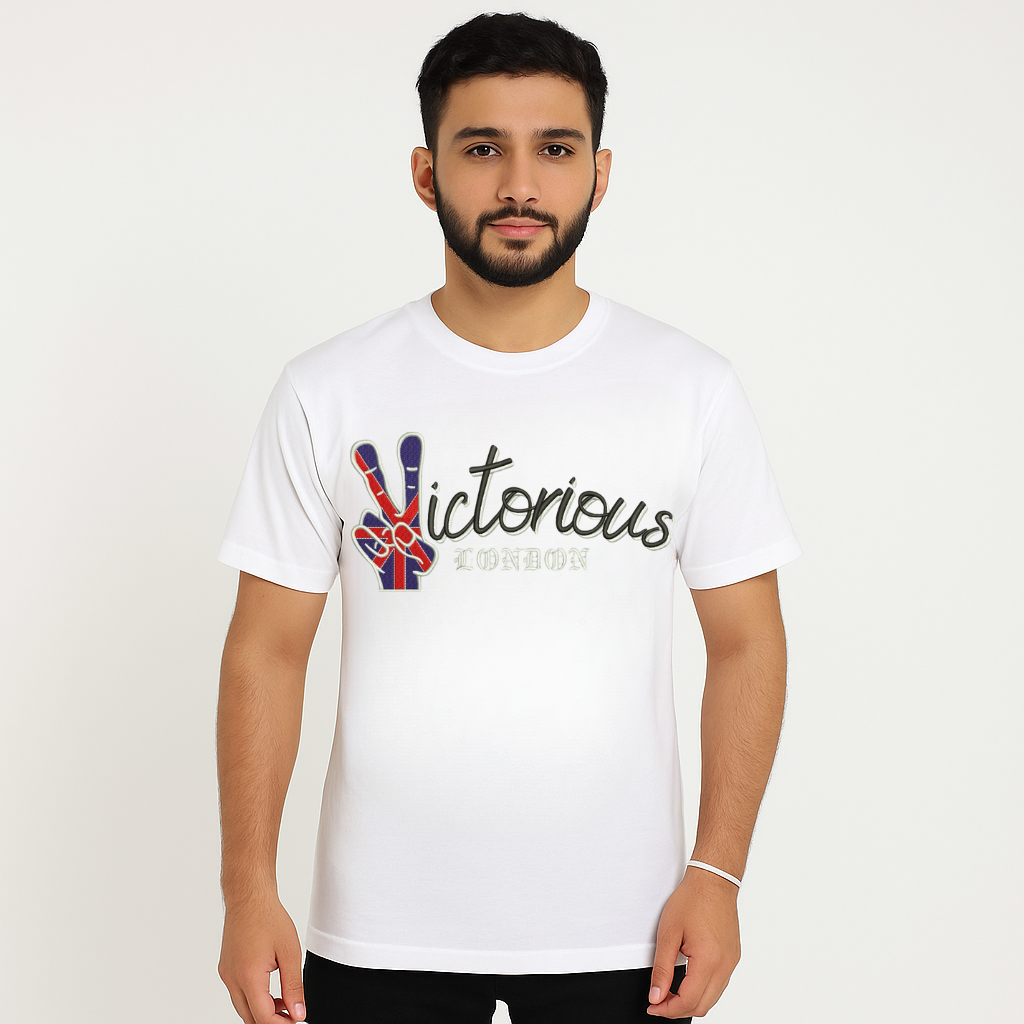 VICTORY SIGN  PRINT T SHIRT