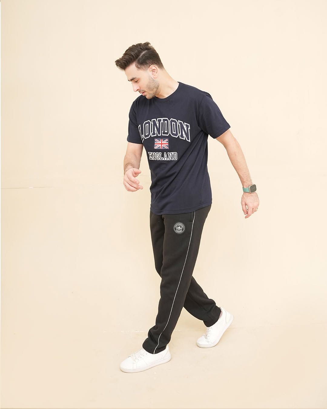 LONDON ENGLAND EMBROIDERED T SHIRT