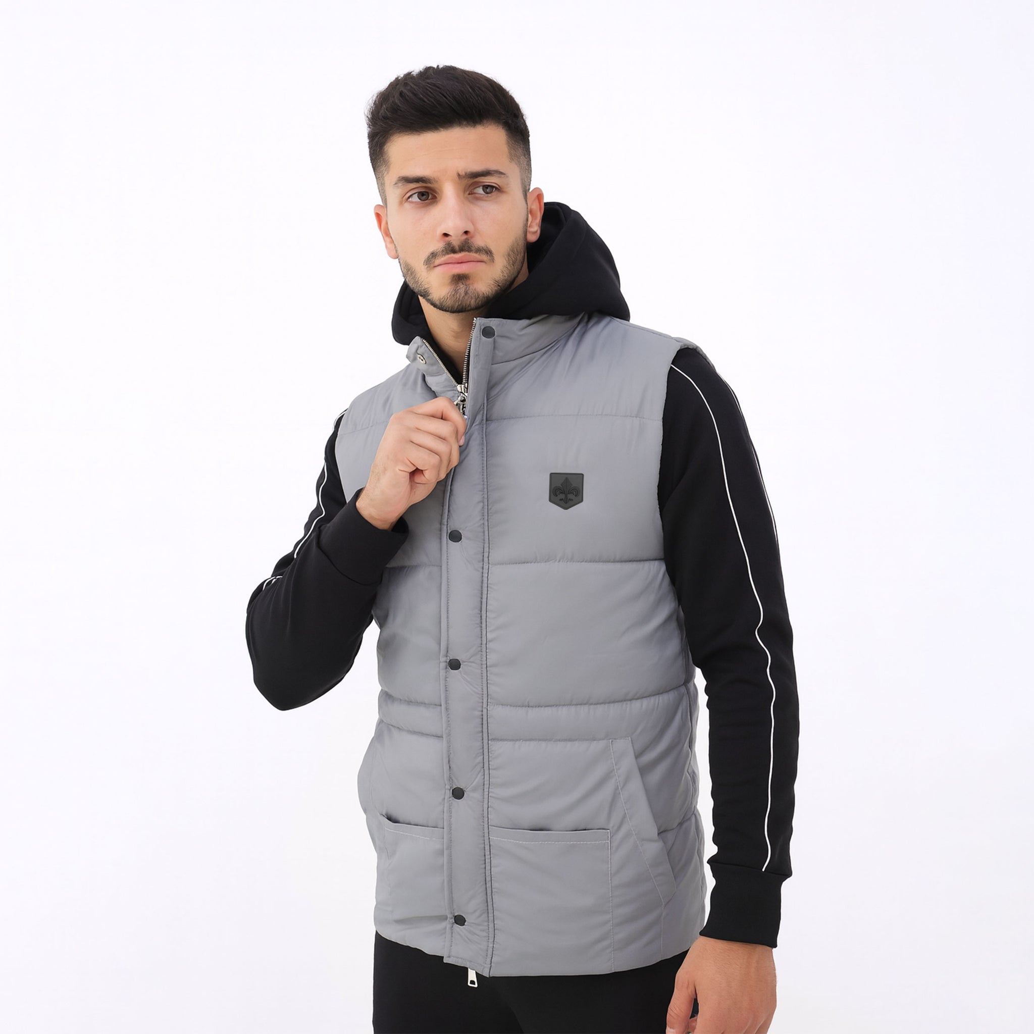 Men’s Sleeveless Grey Zippered Puffer Jacket