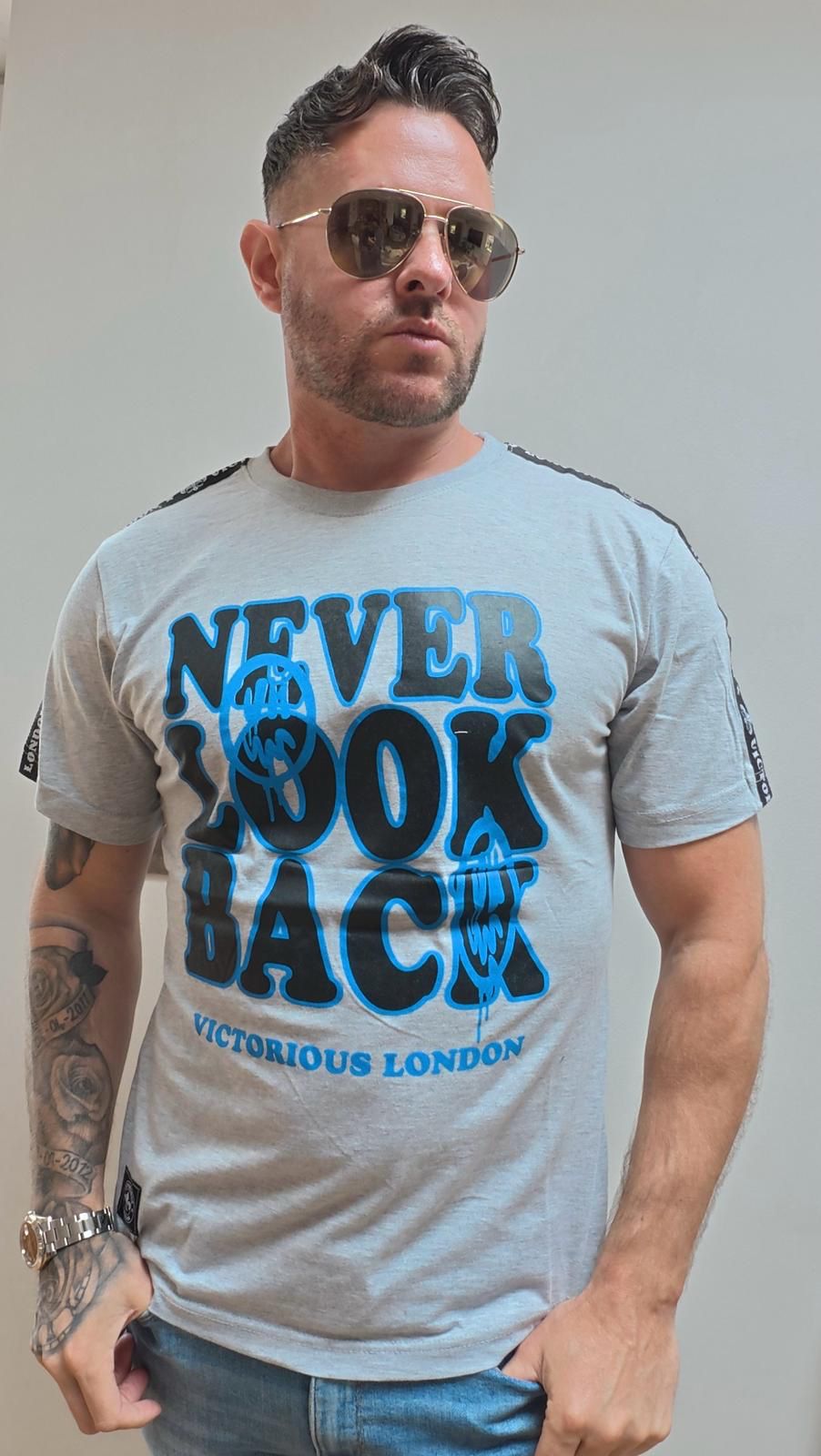 NEVER LOOK BACK PRINT T SHIRT
